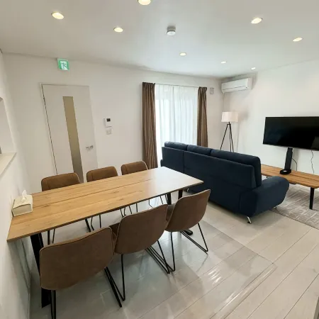 NOMAD STAY CHITOSE