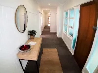 Two minutes walk from the CBD - 4 ดาว