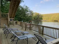 Large Family House On The Lake - Boutique