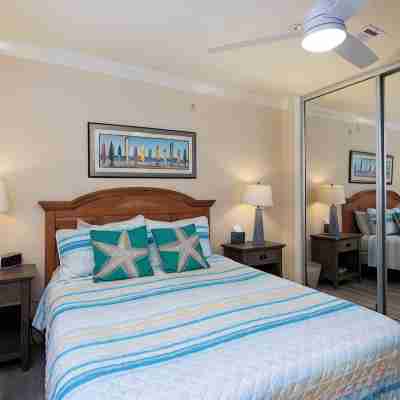 Fabulous Mission Beach Oceanfront 3BR Condo!  Family Friendly! Rooms