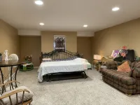Beautiful & Beloved Home Minutes from Penn State.  Private & quiet neighborhood. - 4 estrellas