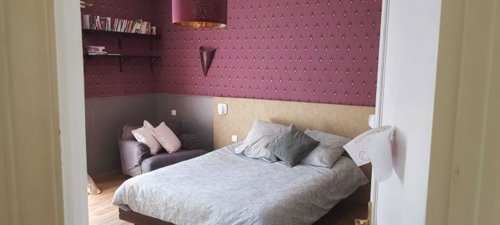 Charming house with white mill. Hotels in Brest