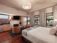 Heywood Hotel