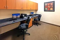Candlewood Suites PEARLAND by IHG