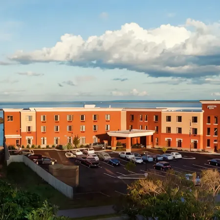 Hampton Inn Marquette/Waterfront