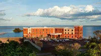Hampton Inn Marquette/Waterfront - 2 tähden