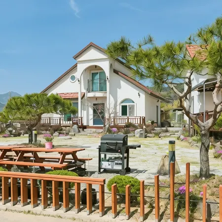 Damyang Cappuccino Pension