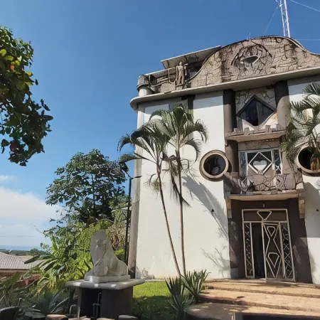 El Castillo Monte Campana