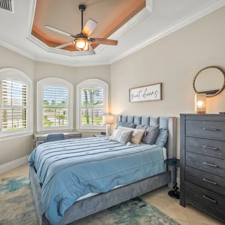 Amazing Escape Home in Naples with Private Pool & Bikes by Esthetic Stays