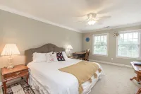 10 bedroooms/baths, 4 mi from VT - 3-Star
