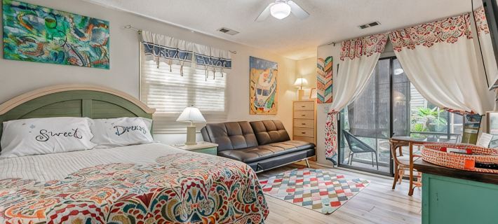 Boho Studio in Sea Trail, Sunset Beach Hotels in Sunset Beach