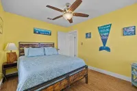 Waterfront Home With Private Fishing Pier on Turtle Bay - 4-Star