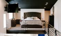 Gorgeous Industrial Loft with Open Concept - Wi-Fi