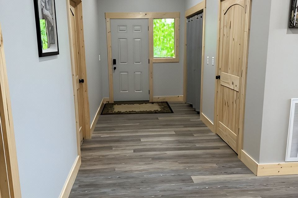 Photo 5 of 6
