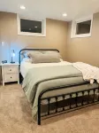 Centrally located updated home - 4 ดาว