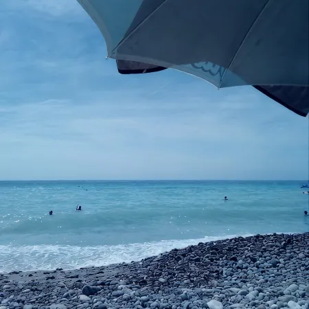 In the center of Menton, near the sea