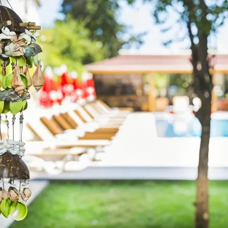 Amore Hotel Teki̇Rova