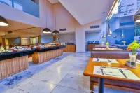 Oft Alfre Hotels - Goiânia - Breakfast