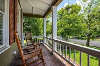 Timeless Midtown Craftsman • 2Br, 2BA • 15 Mins to Ft Moore - 4-Star