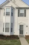 Cheerful town home with private patio, close to downtown Alpharetta. - Wifi