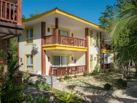 El Rio y Mar Resort - 4-Star