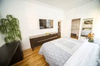 Extra Large Authentic Chicago Graystone walk to Wrigley, Lakefront & Restaurants - Апартаменты