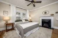 Cozy Cottage newly renovated near DWNTN & MTSU - Boutique