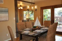 Relax in a family-friendly getaway with pool and stunning mountain views! - Boutique