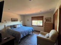 Beach House Getaway!!                                       Pack Your Bags!! - Wi-Fi