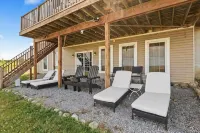 Beautiful and Secluded getaway on 10 acres - Wi-Fi