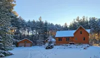 4 Bedroom lodge on wooded land with heated swimming pool and hot tub - Alppimaja