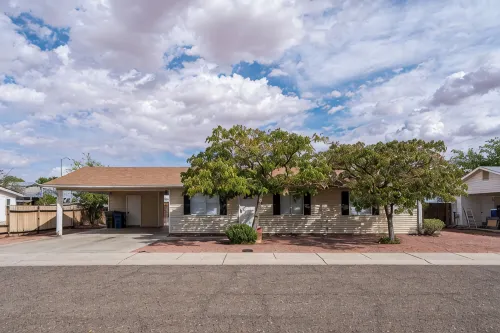 Modern & open 3 bed to explore Horseshoe Bend, Antelope Canyon & Lake Powell - بوتيك