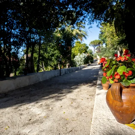 Villa Fontana with Private Pool and Ancient Botanical Park