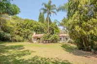 Guesthouse Charis - 3-Star