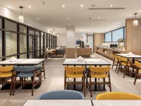 漢庭優佳飯店（上海曹路金融學院店） 曹路附近的飯店