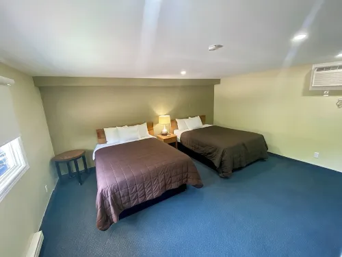 Kings Inn Orillia - 2-Star