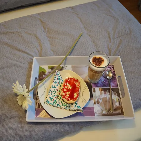 Ground floor/quiet/WLAN/terrace with garden and the sound of waves/holiday from day 1
