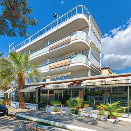 Maison 66, Riviera Hotels