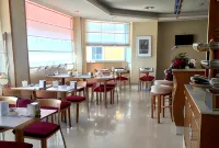 Hotel Riviera - parking