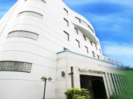 Toyota Parkside Hotel