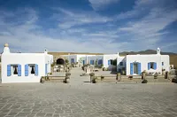 Eleni's Village Suites Hotels in Klouvas