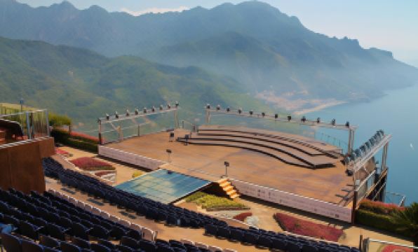 코어 아말피타노 시티 스위트