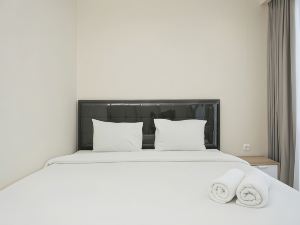 Cozy 2Br with Private Lift Menteng Park by Travelio