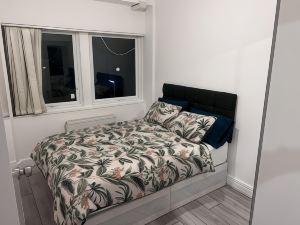Fantastic 1-Bedroom Flat