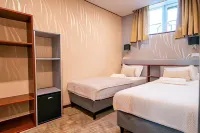 Golden Zaan Hotel, Zaandam-Amsterdam Hotel dekat Zaantheater