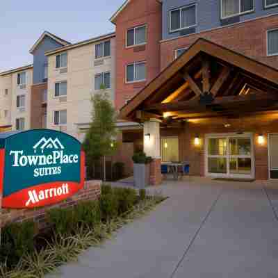 TownePlace Suites Fayetteville North/Springdale Hotel Exterior