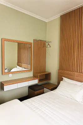 Rumah Elok, Affordable House for Rent in Bandung City Hotel dekat Pasar Minggu Ds. Tanimulya