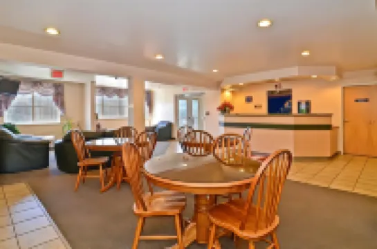 Super 8 by Wyndham Idabel