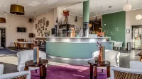 Home Hotel Post - bars