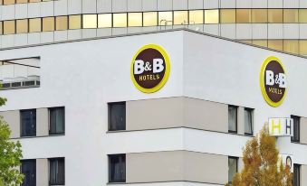 B&B HOTEL Stuttgart-Neckarhafen